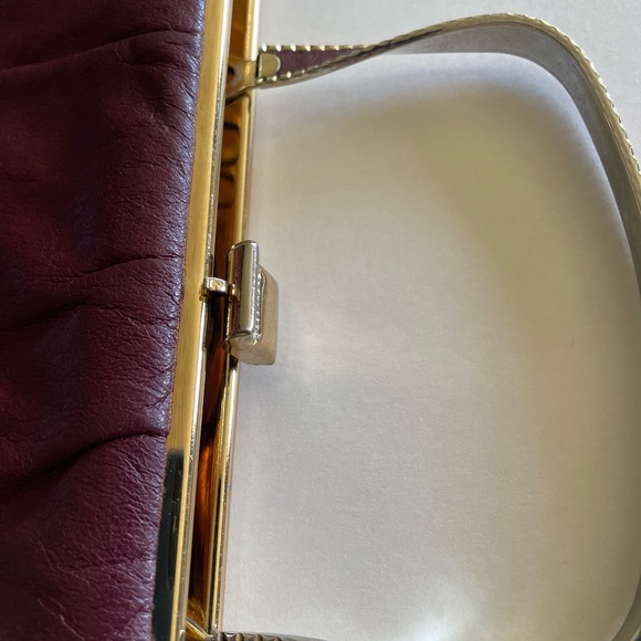 Ande Burgundy Leather Vintage Handbag - Picture 5 of 15